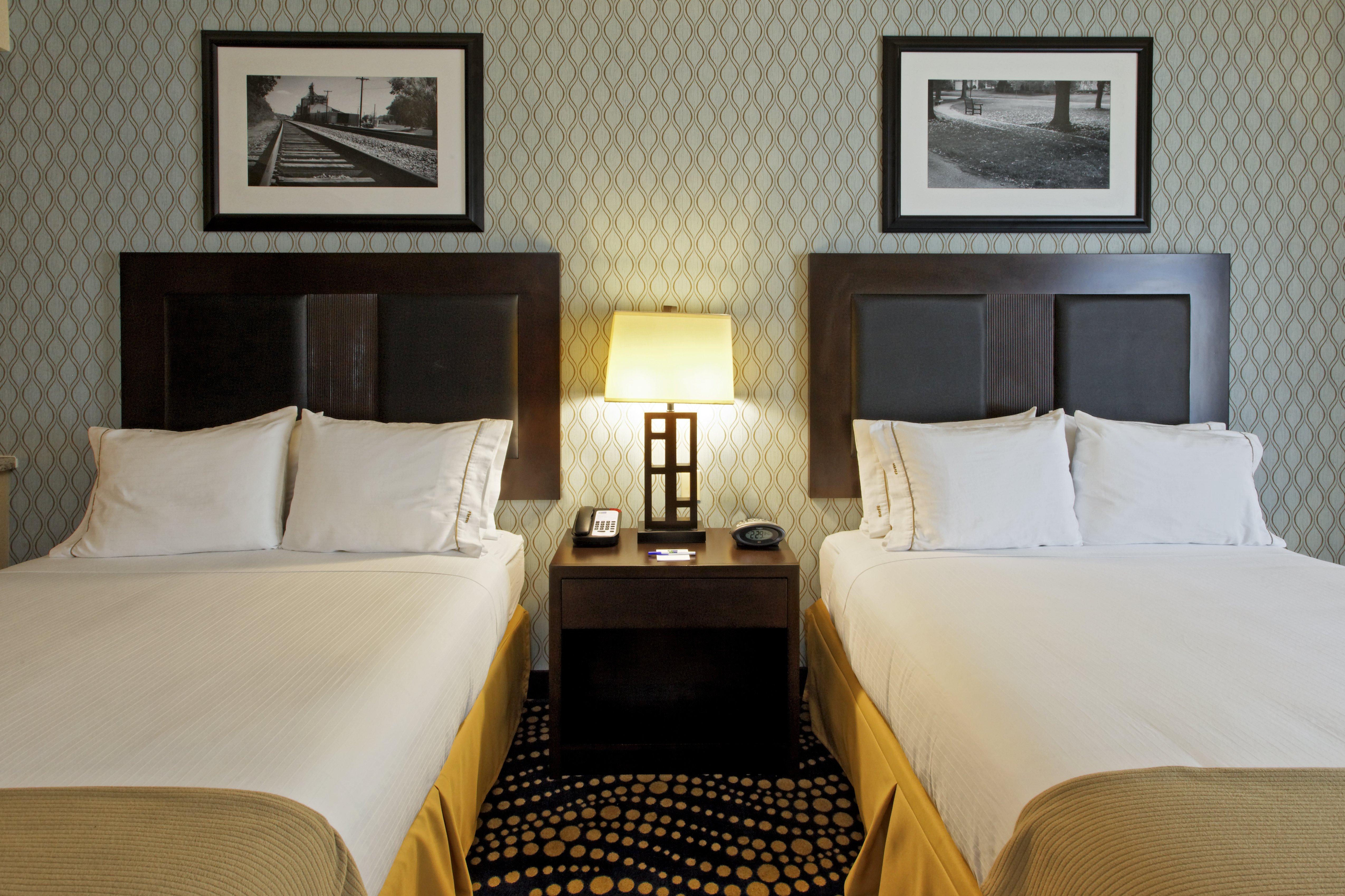 Holiday Inn Express Hotel And Suites Weatherford By Ihg Bagian luar foto