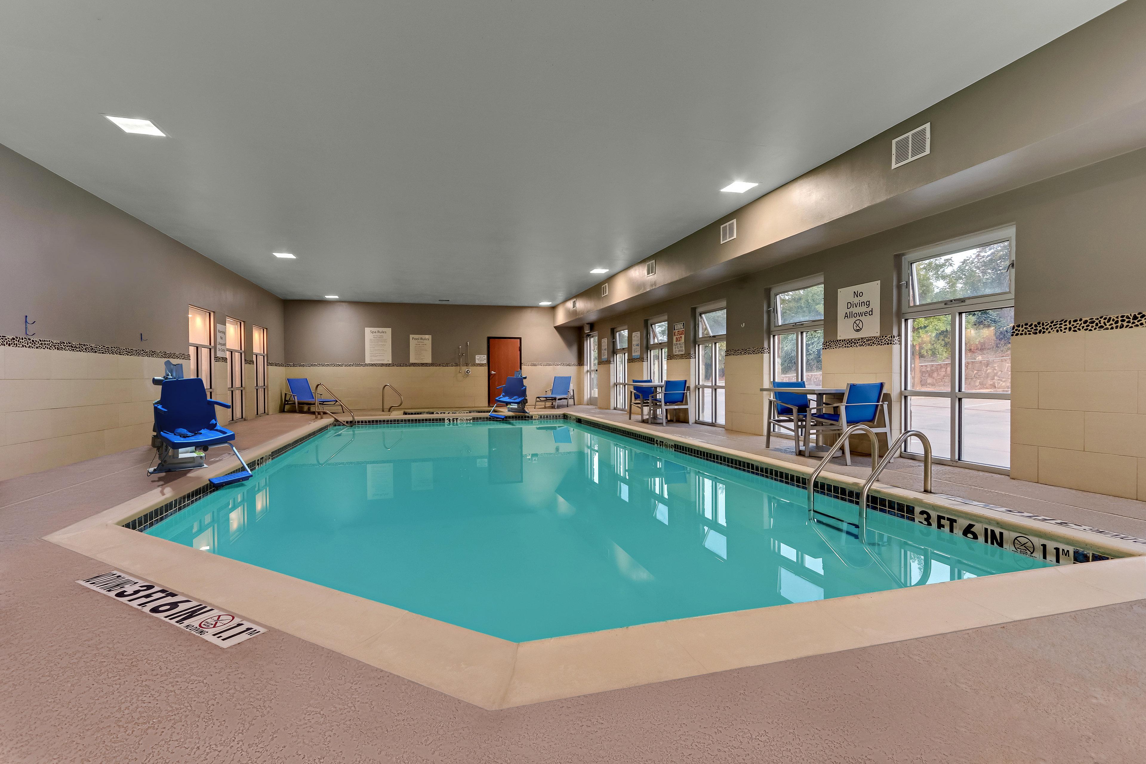 Holiday Inn Express Hotel And Suites Weatherford By Ihg Bagian luar foto