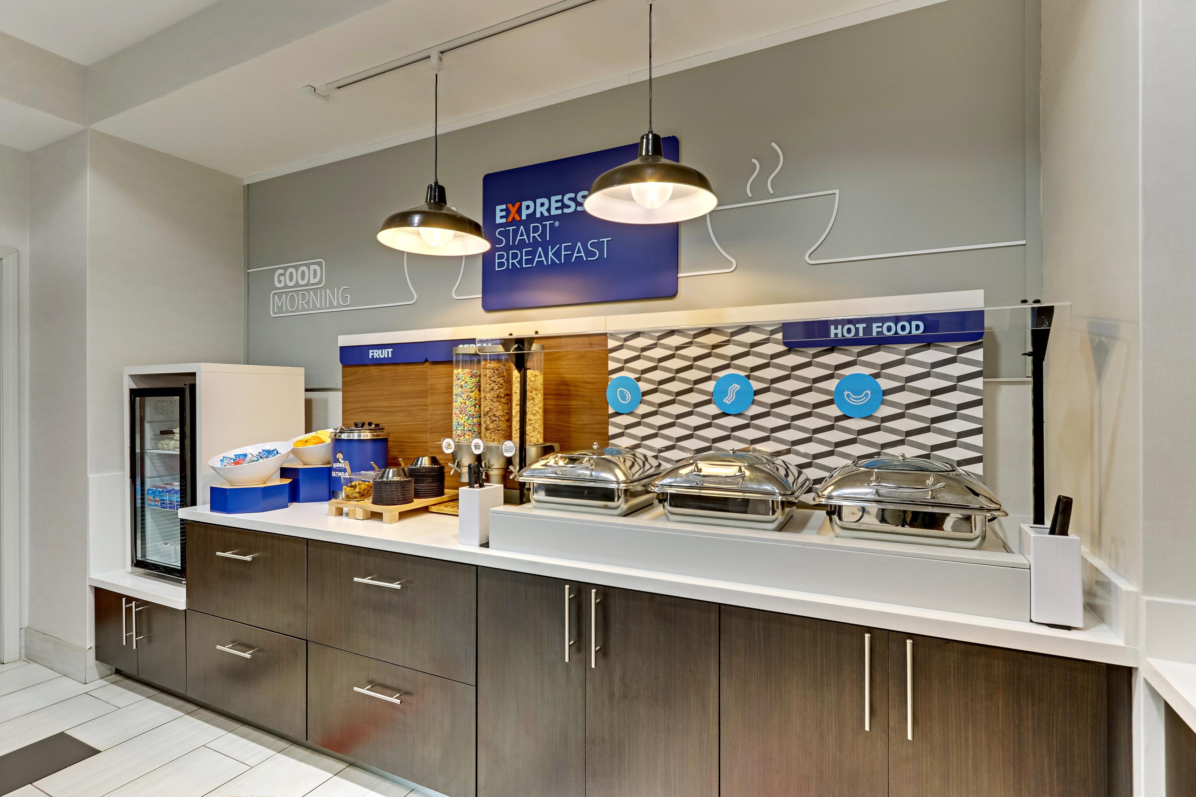 Holiday Inn Express Hotel And Suites Weatherford By Ihg Bagian luar foto