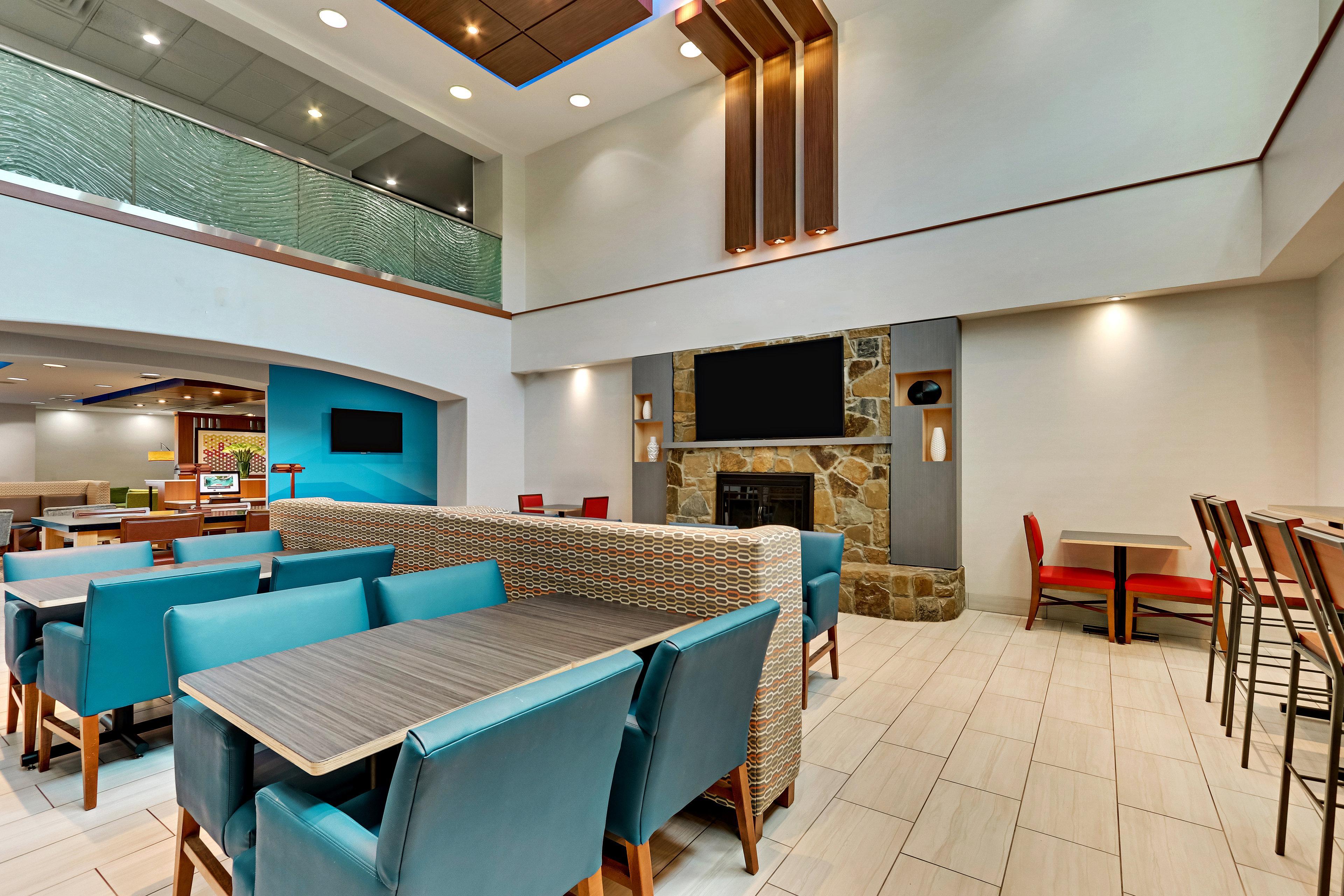 Holiday Inn Express Hotel And Suites Weatherford By Ihg Bagian luar foto