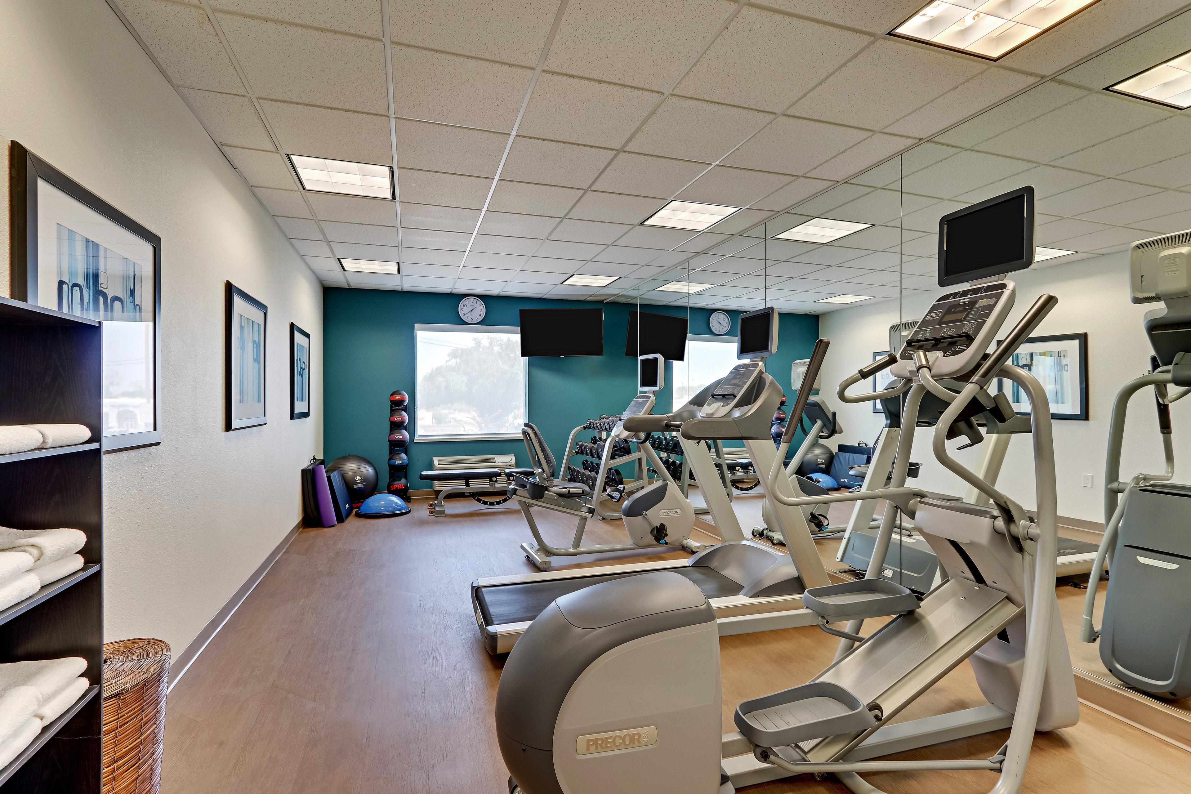 Holiday Inn Express Hotel And Suites Weatherford By Ihg Bagian luar foto
