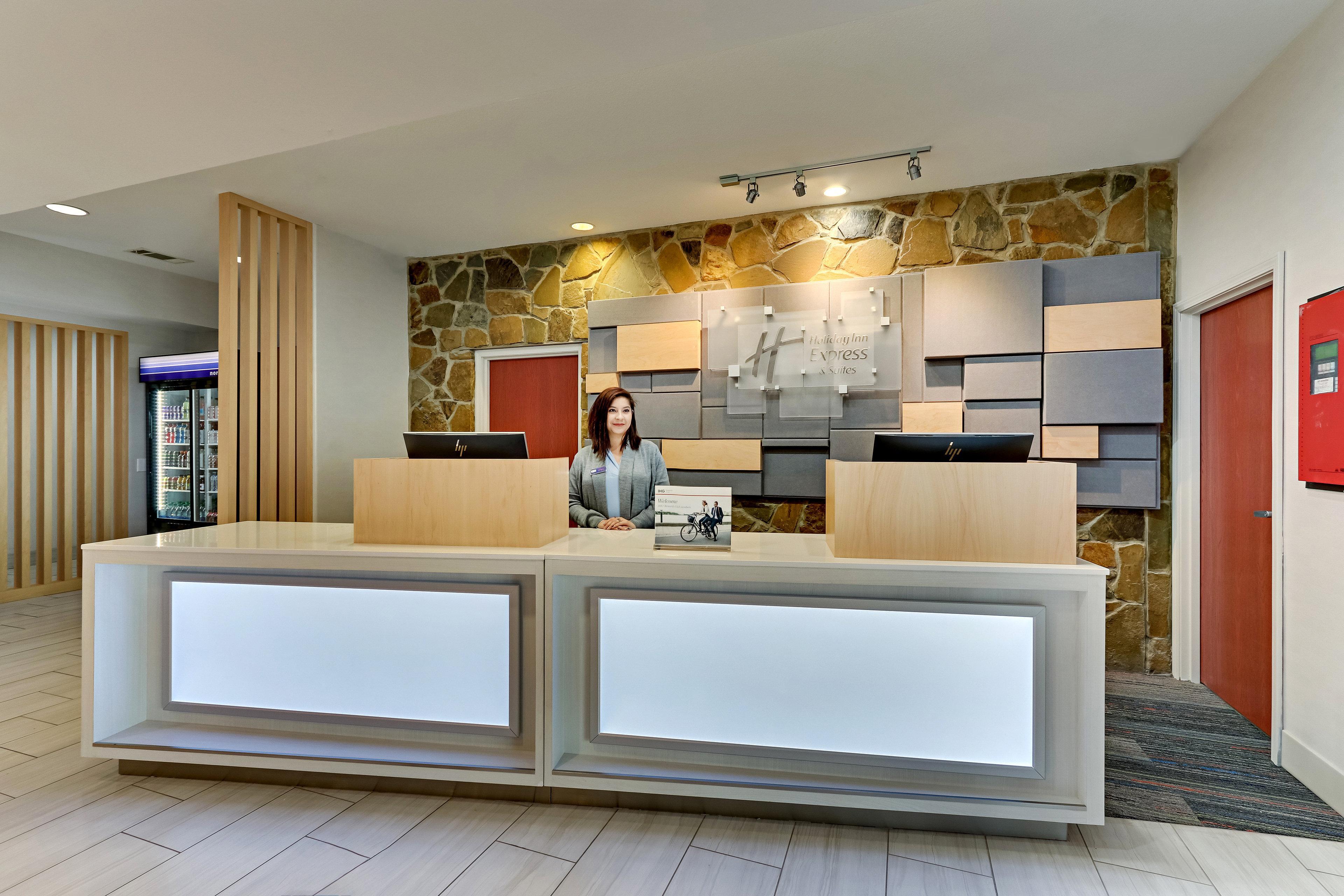 Holiday Inn Express Hotel And Suites Weatherford By Ihg Bagian luar foto