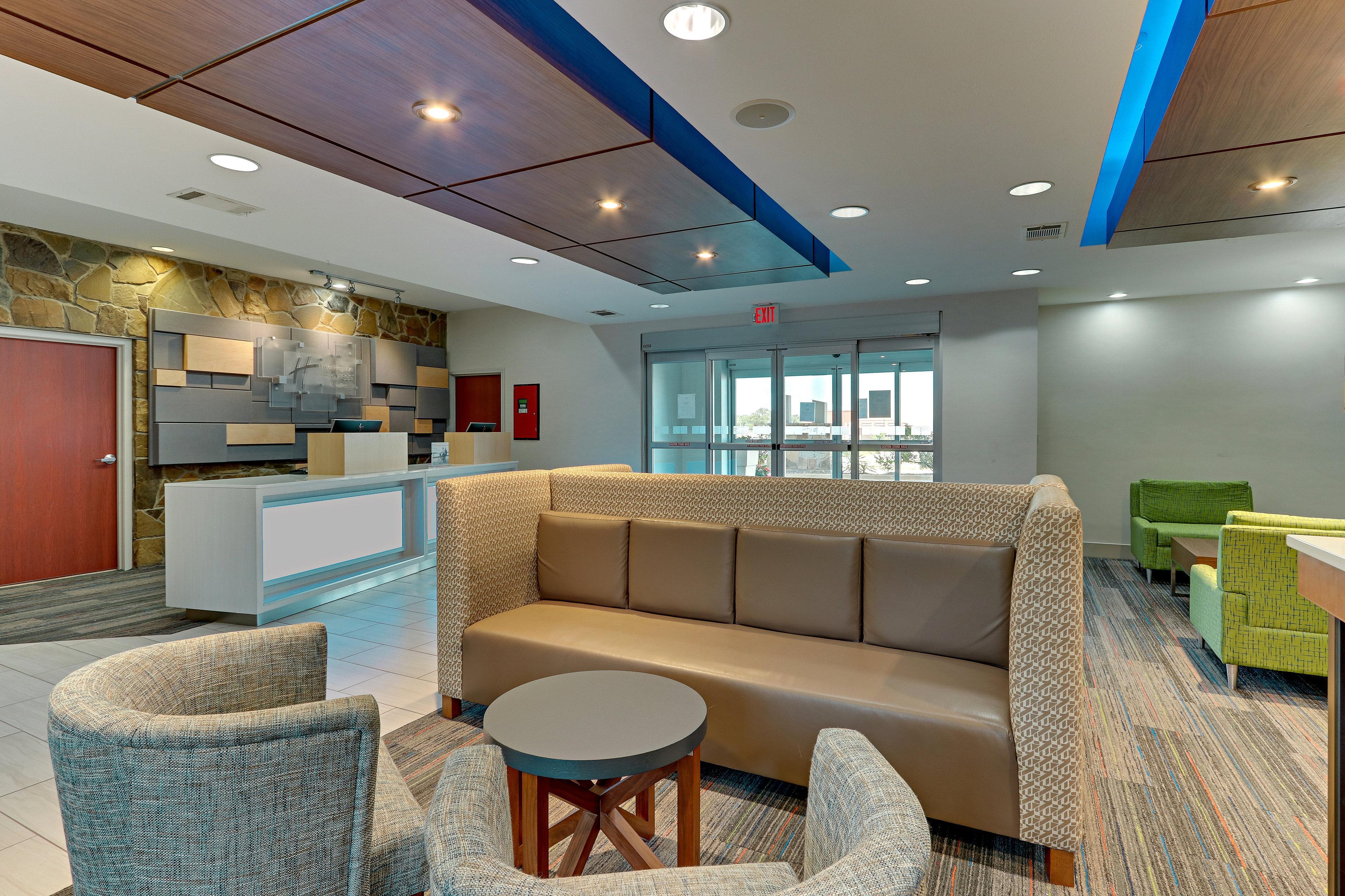 Holiday Inn Express Hotel And Suites Weatherford By Ihg Bagian luar foto